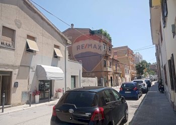 Edificio all\'aperto - Office Ancona - photo 5