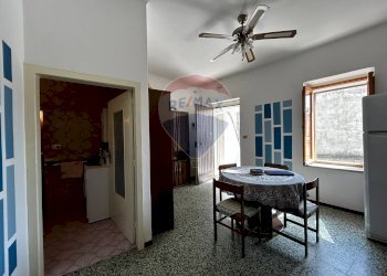 Sala da pranzo - Appartamento Via Mentana
 
10, Rodi Garganico - foto 2