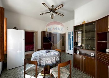 Sala da pranzo - Appartamento Via Mentana
 
10, Rodi Garganico - foto 3