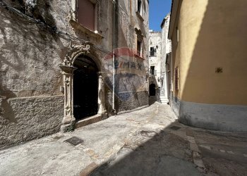 Edificio all\'aperto - Appartamento Via Mentana
 
10, Rodi Garganico - foto 27