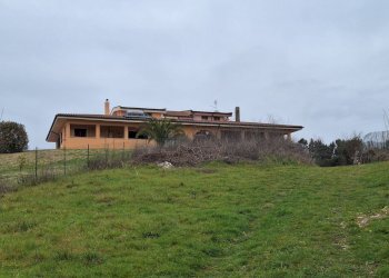 Foto 15 - Trilocale VIA MONTARONI
 
4, Rignano Flaminio - foto 15