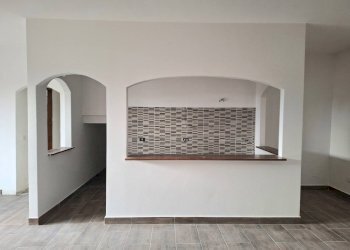 Foto 1 - Trilocale VIA MONTARONI
 
4, Rignano Flaminio - foto 1