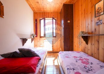 Camera / camera da letto - Trilocale via Sparavera
 
1, Mezzoldo - foto 22