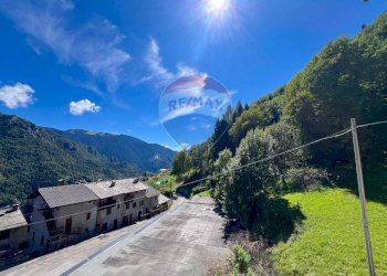 Vista delle montagne - Trilocale via Sparavera
 
1, Mezzoldo - foto 23