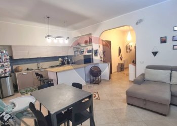 Sala da pranzo - Appartamento via Nicolò Tommaseo
 
21, Bagheria - foto 4