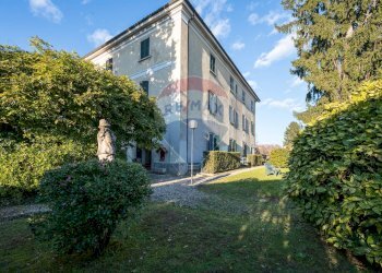 Edificio all\'aperto - Trilocale Binago - foto 4