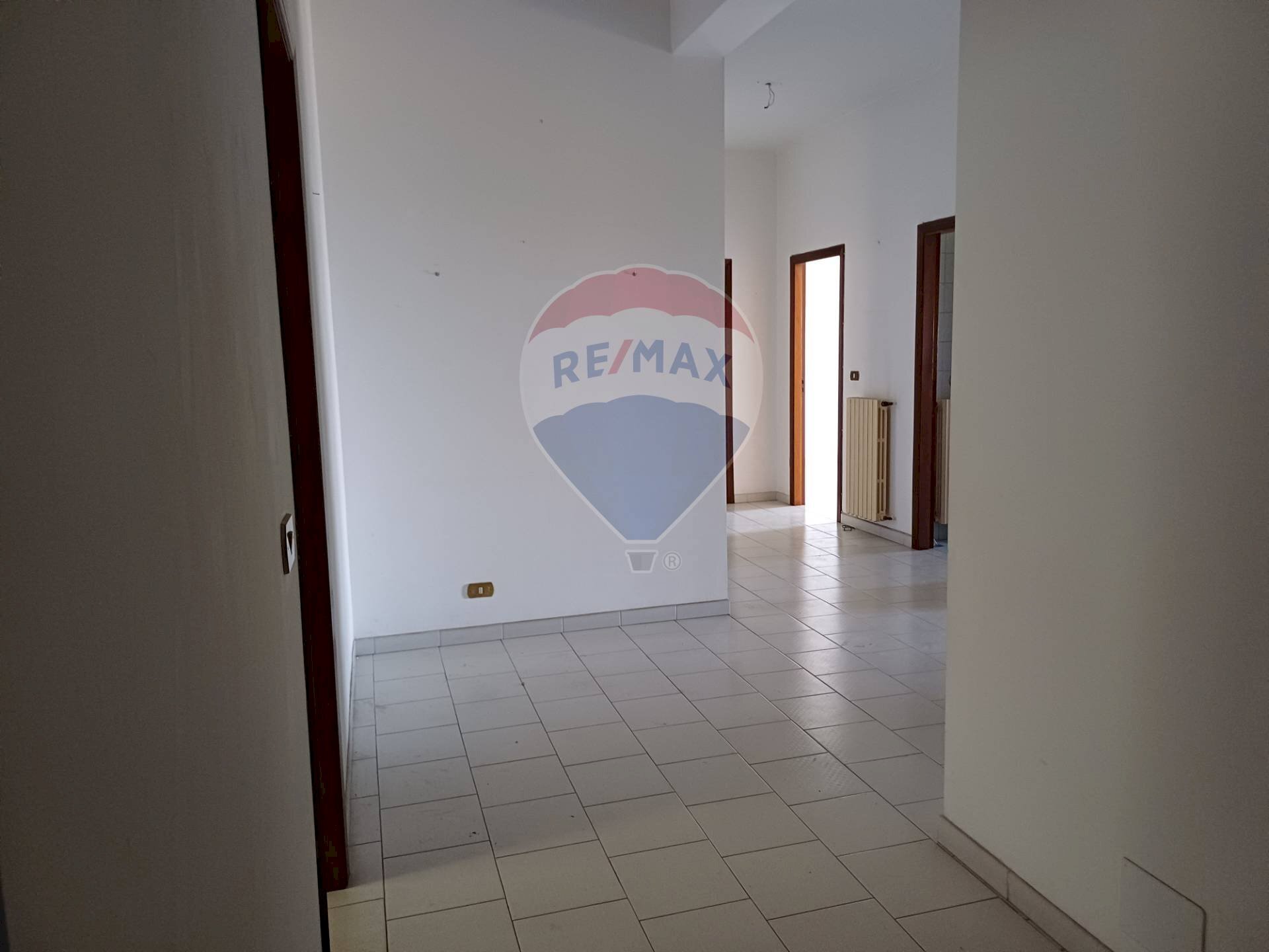 Stanza vuota - Apartment C/so Kennedy
198, Chiaramonte Gulfi - photo 2