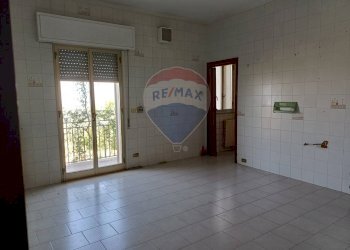 Stanza vuota - Appartamento C/so Kennedy
 
198, Chiaramonte Gulfi - foto 7