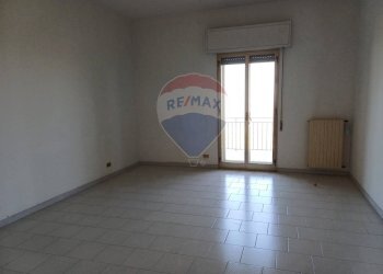 Stanza vuota - Appartamento C/so Kennedy
 
198, Chiaramonte Gulfi - foto 10