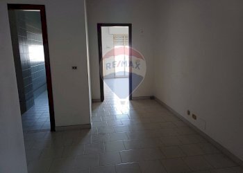 Stanza vuota - Appartamento C/so Kennedy
 
198, Chiaramonte Gulfi - foto 1