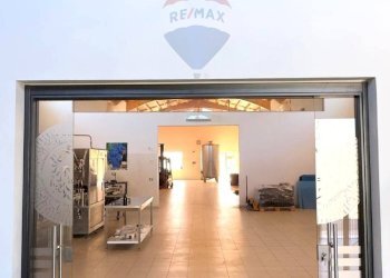 Terrazza - Capannone CONTRADA TURRISI
 
SNC, Partinico - foto 22