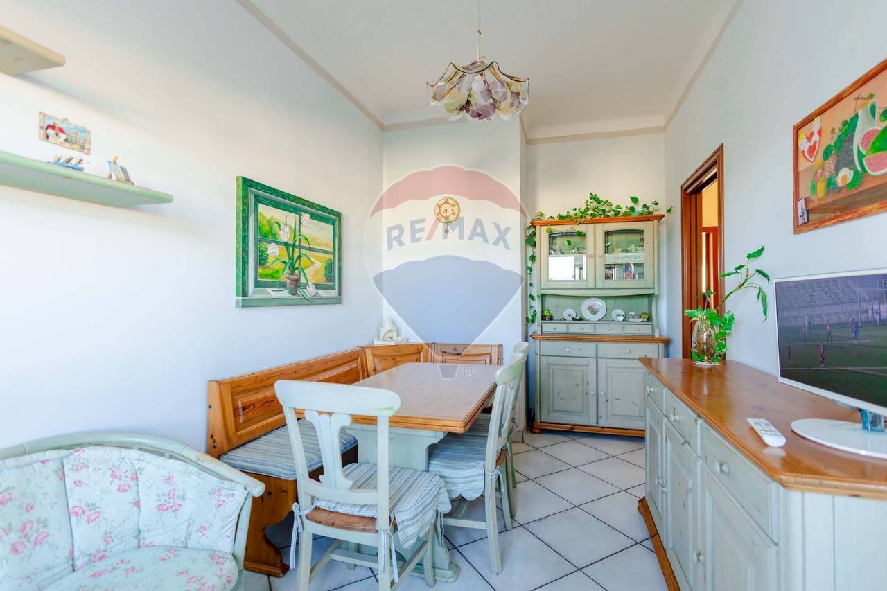 Cucina - Quadrilocale Via Lago Di Monticchio
 
G/6, Taranto - foto 3