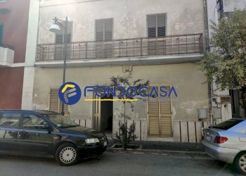 Foto 1 - Stabile - Palazzo via roma
 
10, Amorosi - foto 1