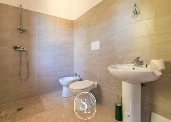 Foto 33 - Villa Via Cavallino
 
1, San Cesario di Lecce - foto 33