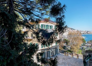 Edificio all\'aperto - Appartamento Via Mergellina
 
23, Napoli - foto 33