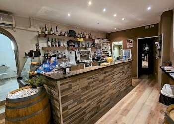 Interno non residenziale - Bar Tavola Calda - Fredda via dei Pioppi, 3, Pino Torinese - foto 1