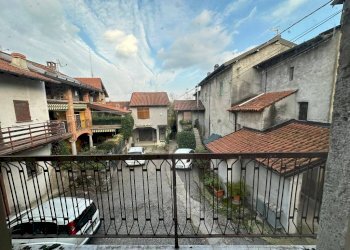 Balcone - Casa indipendente via San Gaudenzio e Biagio, 32, Mornago - foto 14