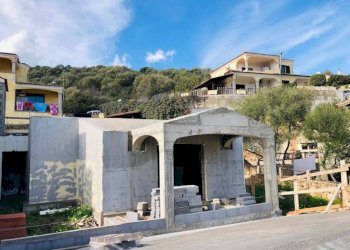 Facciata - Trilocale San Teodoro - foto 1