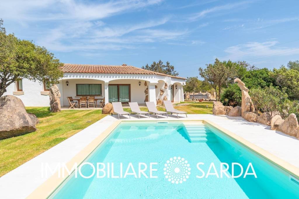 Piscina - Villa Loc. La Mendula, Arzachena - foto 2