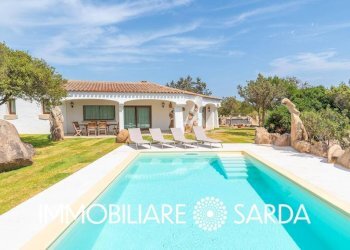 Piscina - Villa Loc. La Mendula, Arzachena - foto 2