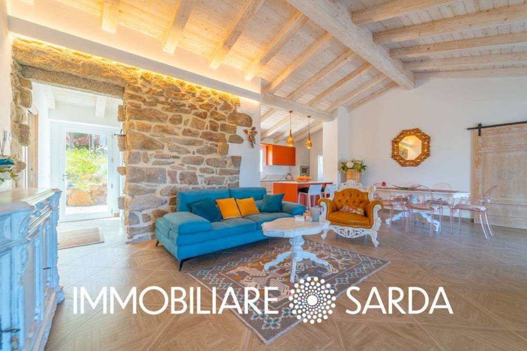 Salone - Villa via GIUSEPPE TODDE, 18, Palau - foto 2