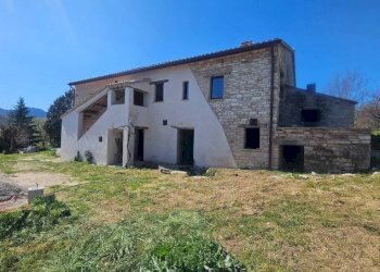 Terreno - Rustic Parrocchia San Gervasio, Fossombrone - photo 1