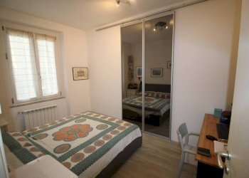 Camera da letto - Bilocale via Loano, Genova (zona Pegli) - foto 10
