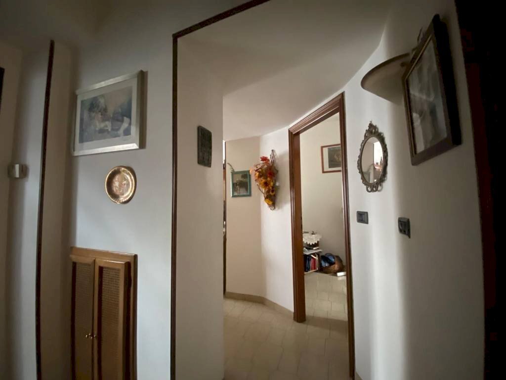 Disimpegno - Trilocale via Agliè, Torino - foto 2