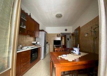 Cucina - Three-room apartment via Agliè, Torino - photo 10