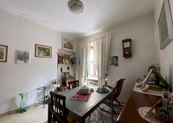 Salone - Three-room apartment via Agliè, Torino - photo 12