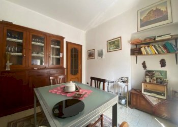 Salone - Three-room apartment via Agliè, Torino - photo 13