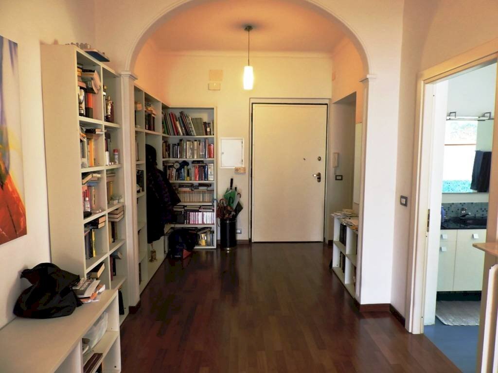 Ingresso - Appartamento via Carlo Rolando, 11, Genova (zona Sampierdarena) - foto 2