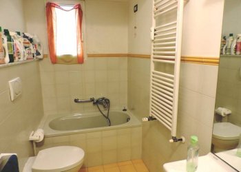 Bagno - Appartamento via Carlo Rolando, 11, Genova (zona Sampierdarena) - foto 8