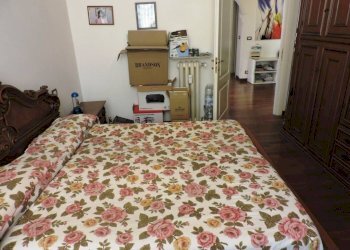 Camera da letto - Appartamento via Carlo Rolando, 11, Genova (zona Sampierdarena) - foto 14