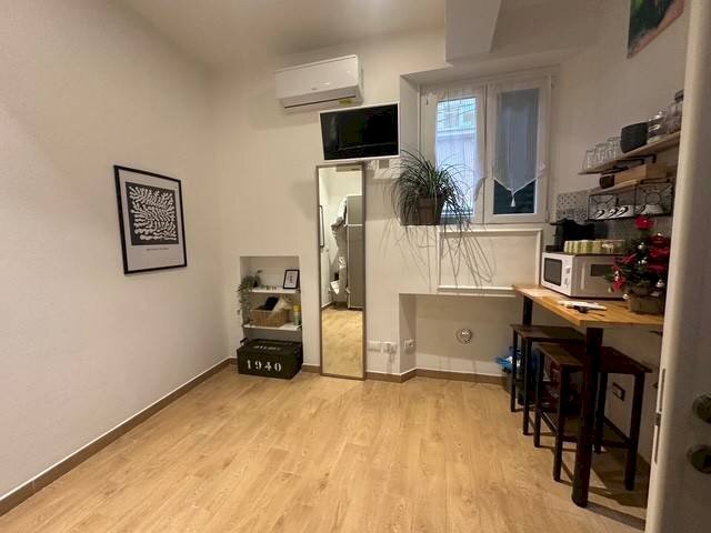 Stanza non arredata - Monolocale Bologna (zona Centro Storico) - foto 2