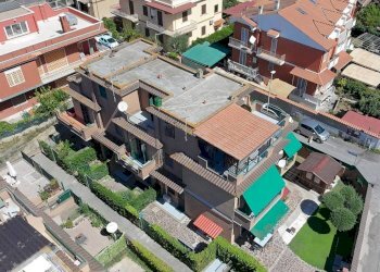 Vista - Appartamento via dei Monti di San Paolo, Roma - foto 2