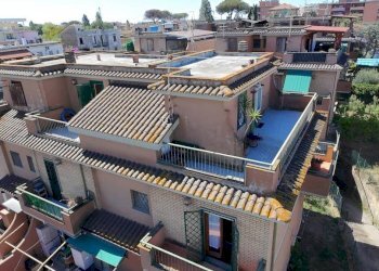 Vista - Appartamento via dei Monti di San Paolo, Roma - foto 3