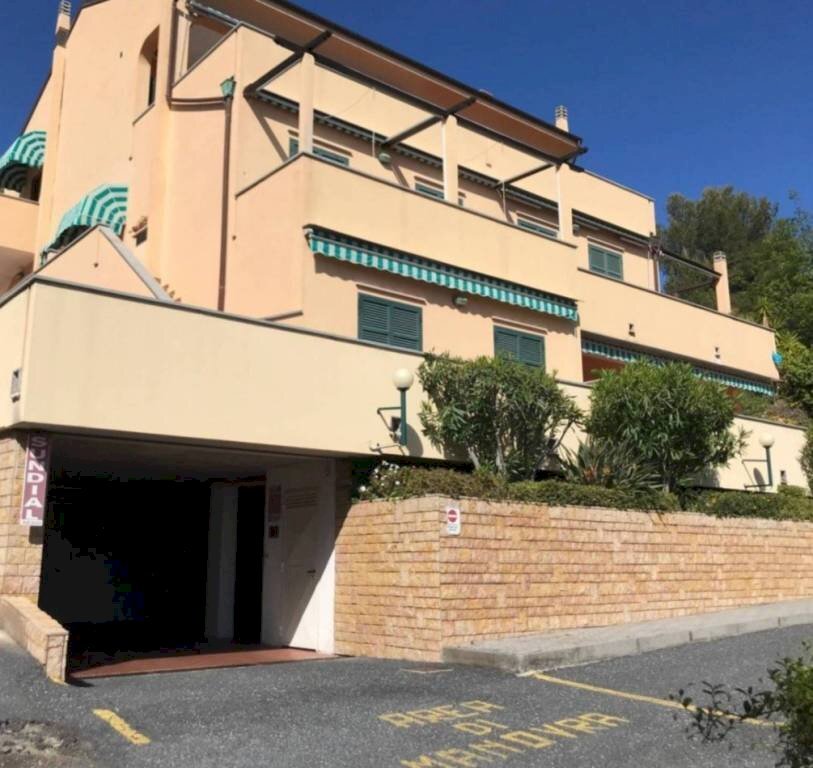 Two-room apartment Ceriale - photo 1