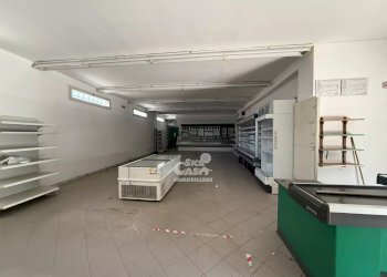 Shop Via Trieste, Marsala - photo 4