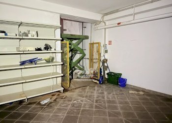 Shop Via Trieste, Marsala - photo 10