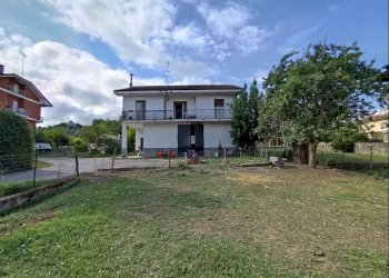 Casa indipendente Dogliani - foto 2