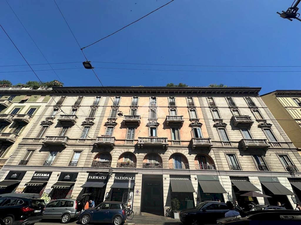 Trilocale Corso Cristoforo Colombo, Milano (zona Porta Genova) - foto 1