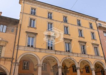 Bilocale Strada Maggiore, Bologna (zona Centro Storico) - foto 1