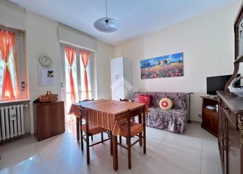 Three-room apartment Via Cesare Ricciardi, Asti - photo 2