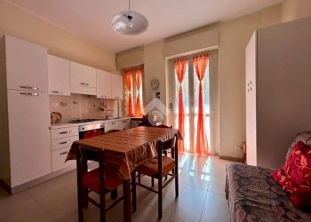 Three-room apartment Via Cesare Ricciardi, Asti - photo 4