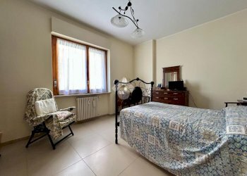 Three-room apartment Via Cesare Ricciardi, Asti - photo 15