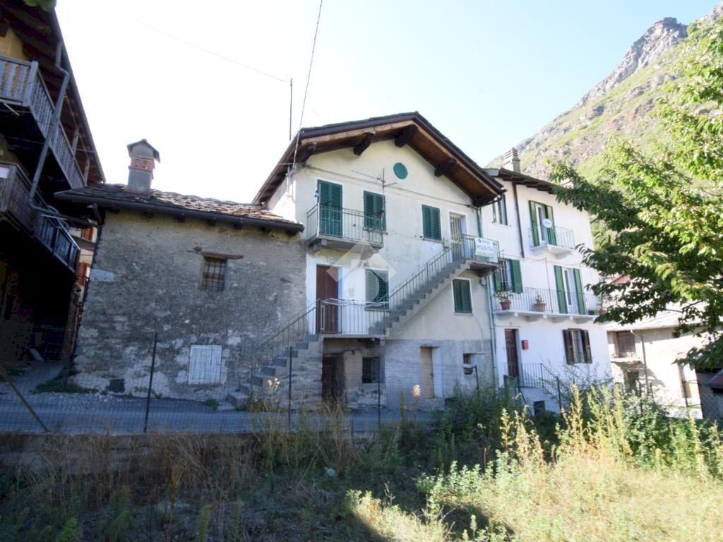 Semi-detached house Cret de breil, Chatillon - photo 1