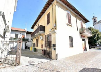 Three-room apartment Via Asilo, Vignate - photo 1