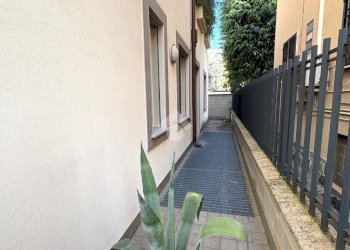 Two-room apartment Via Piave, Senago - photo 14