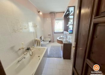 Villa via Martiri della Libertà 17, Saint-Vincent - photo 26